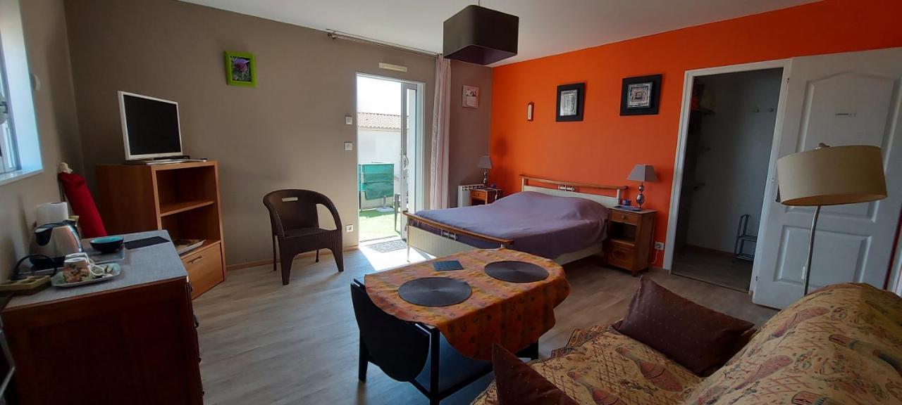 Chambre D'Hote Fleur De Potager Les Sables-dʼOlonne Zewnętrze zdjęcie